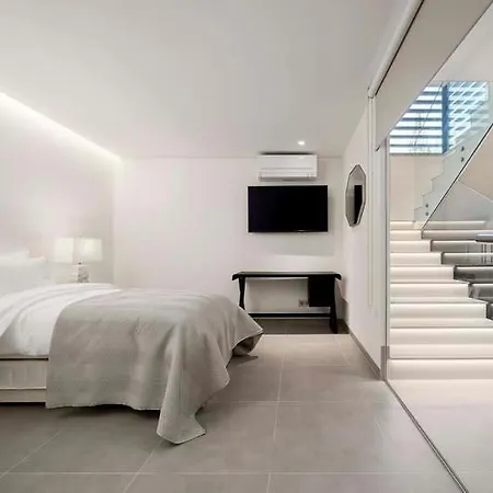 Sleeps 10 With Pool Air Con And Wifi 발도로보